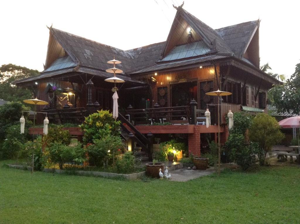 Oui Kaew Homestay Phayao Exterior photo