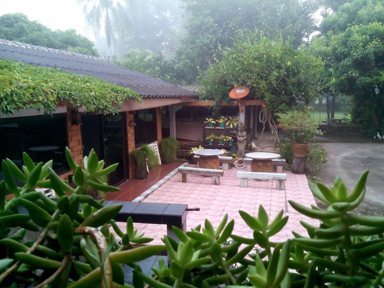Oui Kaew Homestay Phayao Exterior photo